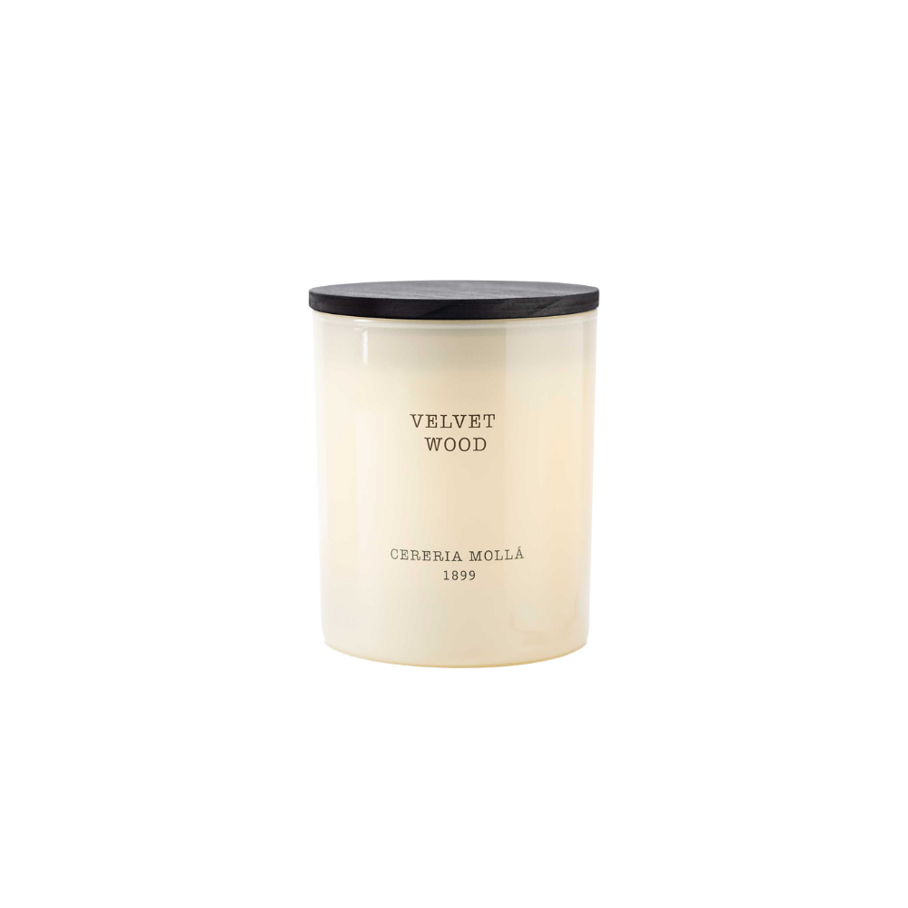 Velvet Wood - Classic Candle - 8 OZ 5540